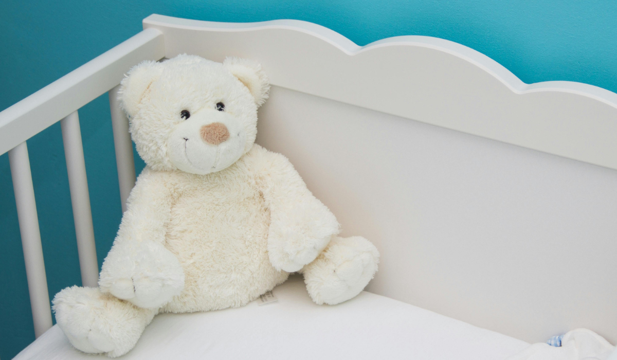 Best Wooden Baby Cribs Spotlight