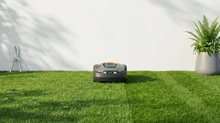 Best 0.25-Acre Robotic Lawn Mowers Featured
