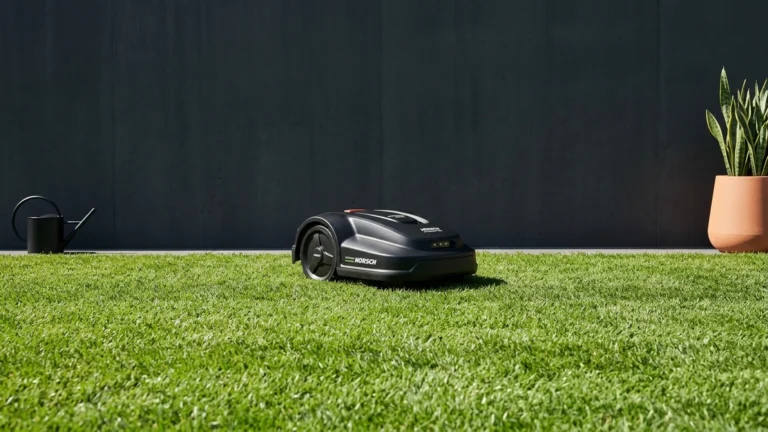 Best 0.5-Acre Robotic Lawn Mowers Featured