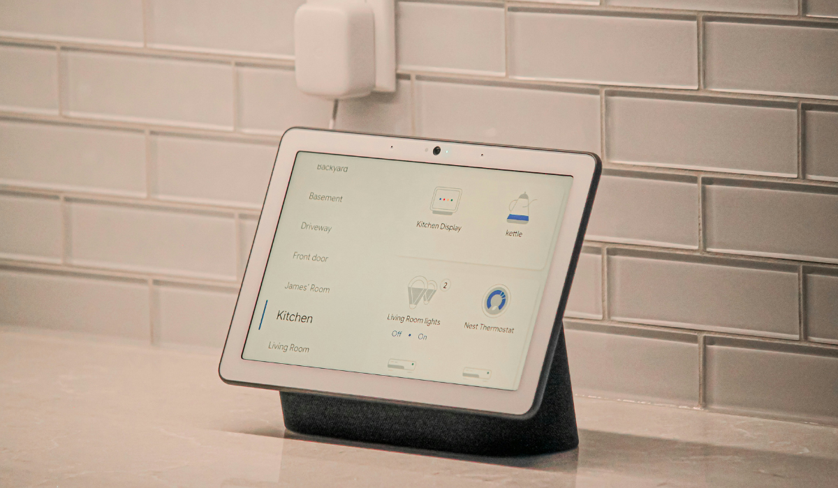Best Smart Home Assistants Spotlight